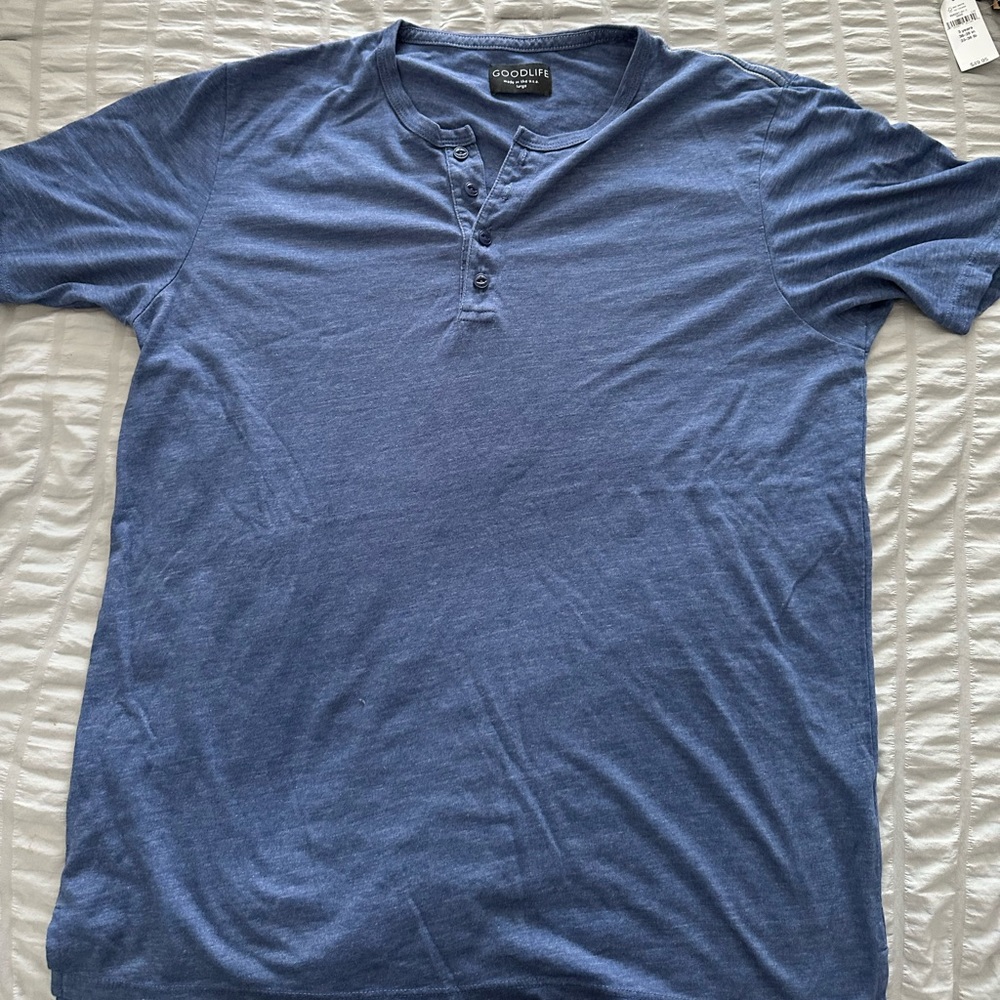 Goodlife Hanley
Sz L fits like a Medium